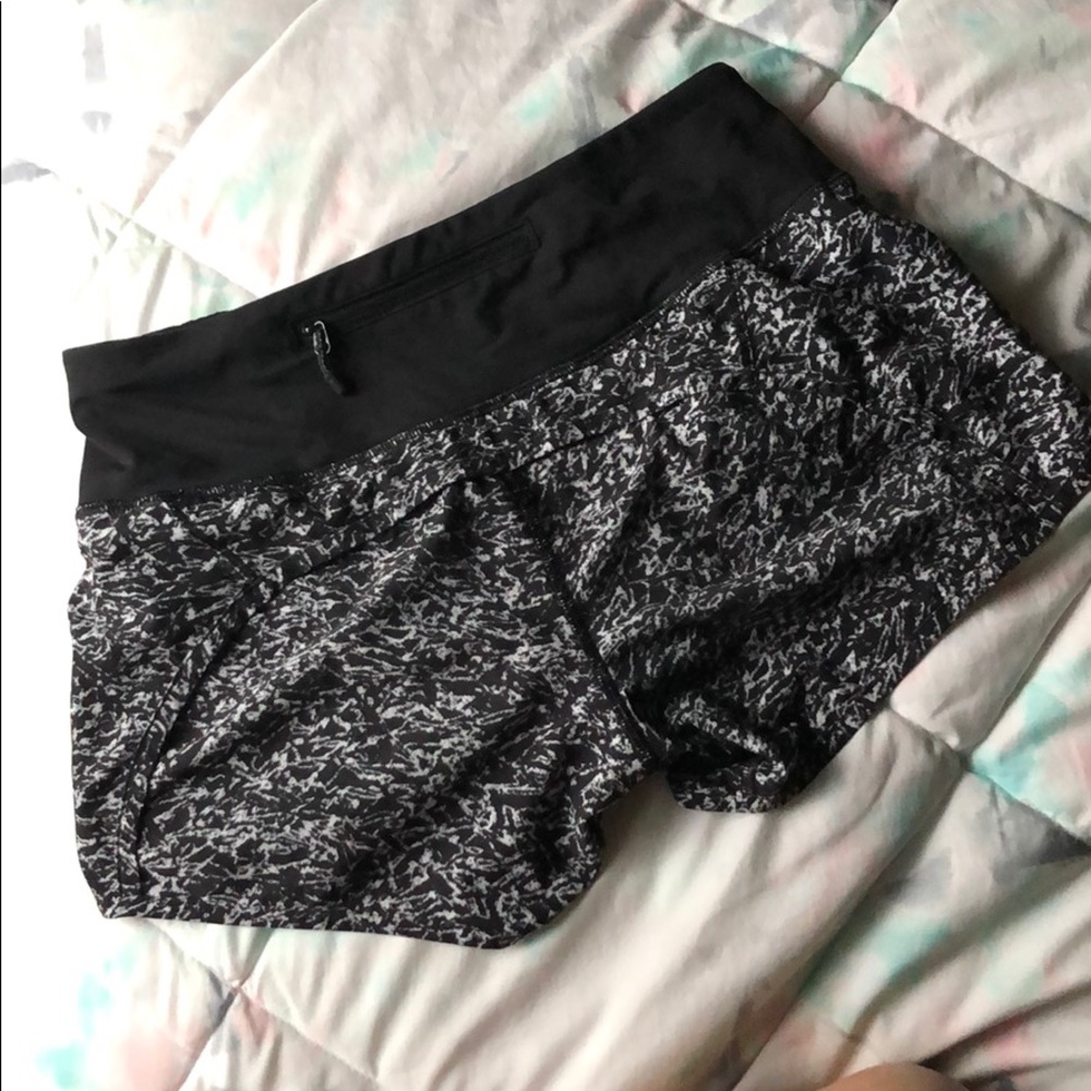 Lululemon shorts!